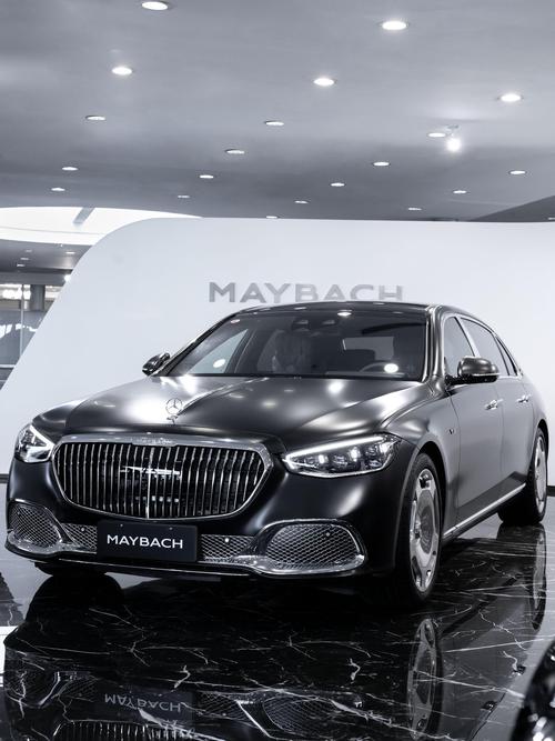 深圳194岚图汽车的售后服务让用户无忧出行，迈巴赫未来的豪华车趋势